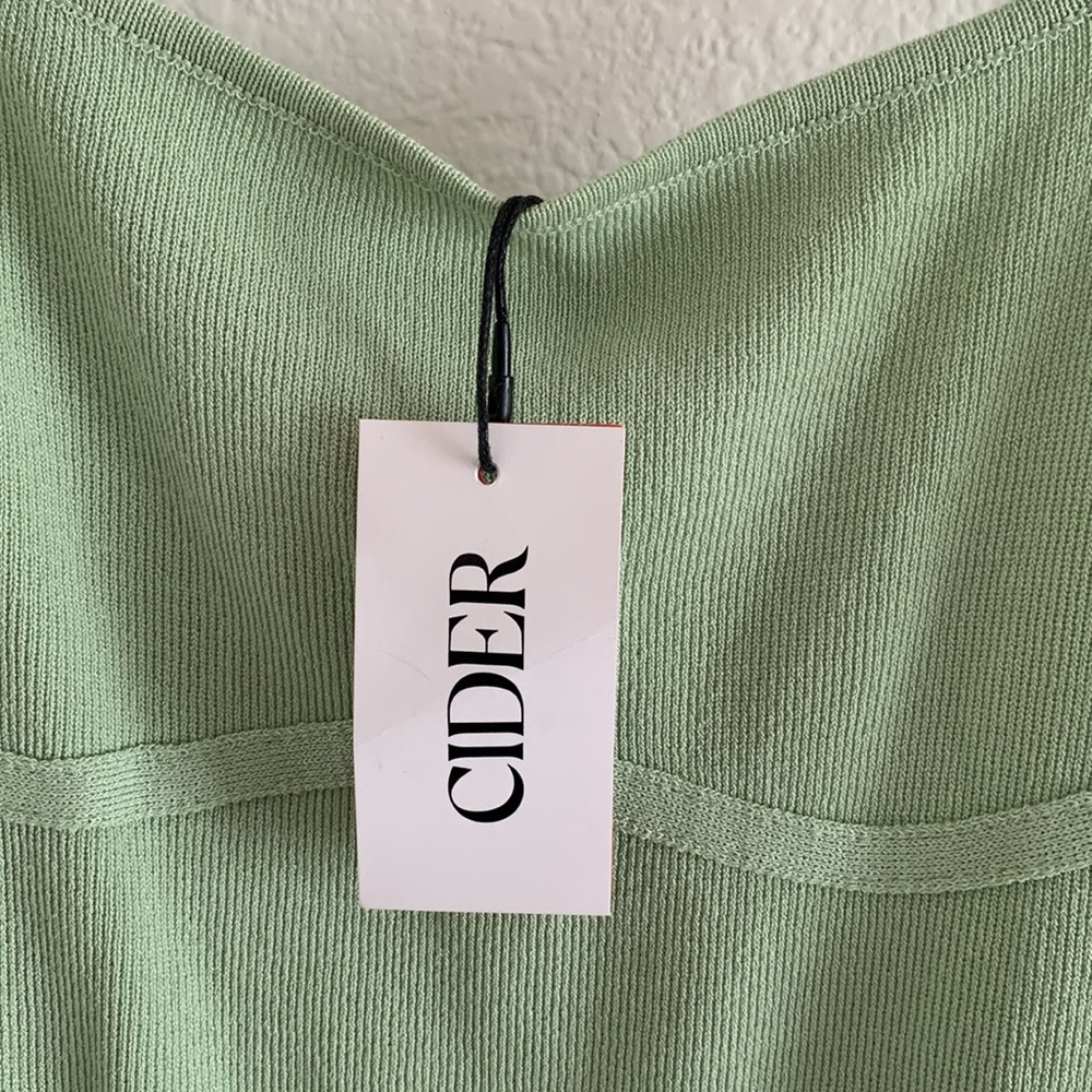 ๐ Dress - Picture 6 of 10